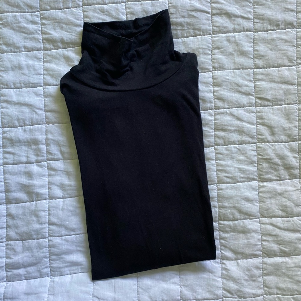 Gap Tissue Turtleneck Tee Black XS